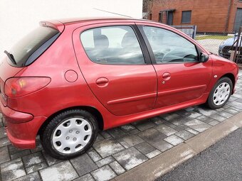 Peugeot 206 1,4HDI 50KW - 2