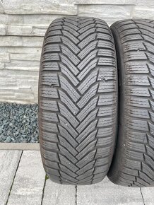 205/55 R17 Michelin zimne - 2