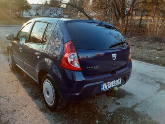 Dacia sandero - 2