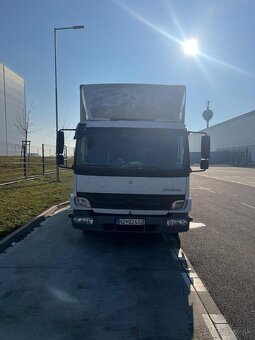 Mercedes Atego - 2