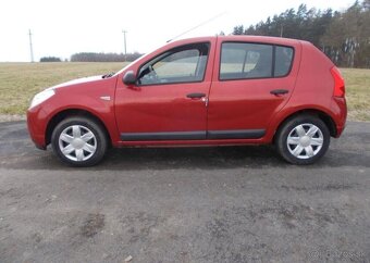 Dacia Sandero 1,2 55kw 68 000km benzín manuál 55 kw - 2