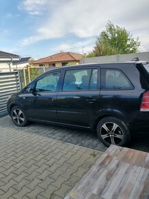 Opel Zafira B 1.9 cdti 88kw 7 miestne - 2