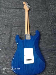 Elektricka gitara - 2