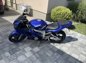 Predam Yamaha YZF-R6 - 2