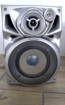 Pioneer 2x 100 W - 2