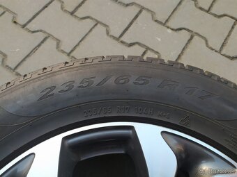 Zimné pneu Pirelli Scorpion Winter 235/65 R17 - 2