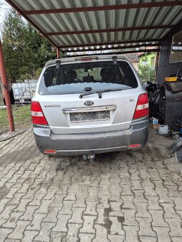 Kia sorento 2.5 crdi 125 kw diely - 2