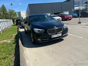 BMW 5GT - 2