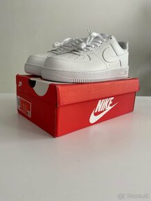 Nike Air Force - All White - 2