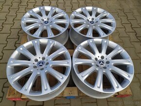 Originálne ALU Mercedes 5x112 R20 - 2