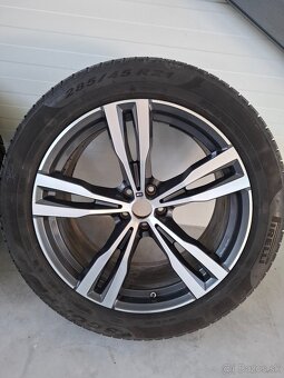 21" original BMW alu disky so zimnými + letnými pneu Pirelli - 2