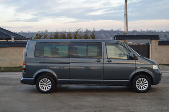 Volkswagen Caravelle 4Motion 2.5TDi 96kW r.v.2008 iba 240km - 2