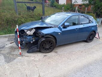 Rozpredám Subaru Impreza 1.5 EL15 benzín - 2