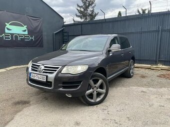 Volkswagen Touareg 3.0 tdi - 2