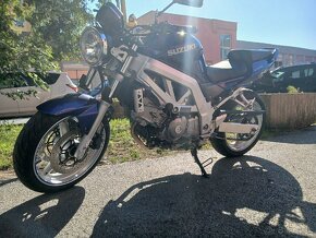 Suzuki SV650N - 2