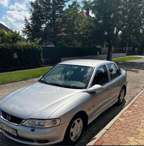 Opel Vectra 1.8 benzín 85kw STK EM2026 - 2