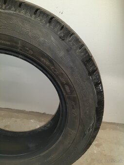 Pneu 205/70 r15 - 2