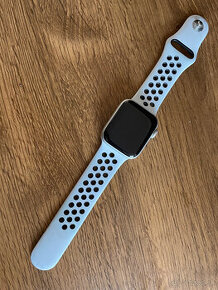 Apple Watch 4 Nike - 2