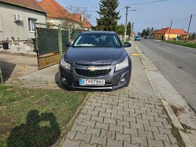 Predám alebo rozpredám Chevrolet cruze 1,8 benzín +LPG - 2