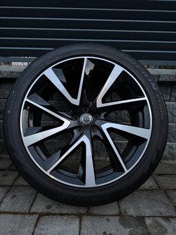 AKCIA Volvo Kolesá R21/Pirelli Scorpion Verde. - 2