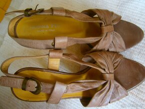 DONNA PIÚ talianske kožené sandále v.38 - 2