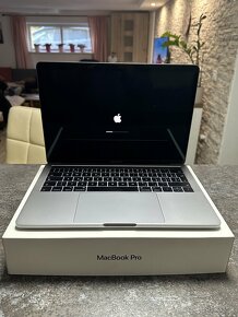 Macbook pro A1706 - 2