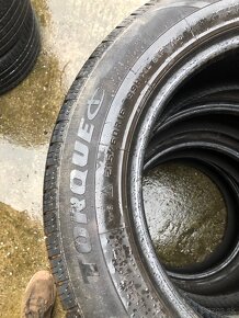 Predam 2ks zimná pneu 215/60 R16 - 2