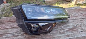 Práve predné full LED svetlo Škoda Karoq - 2