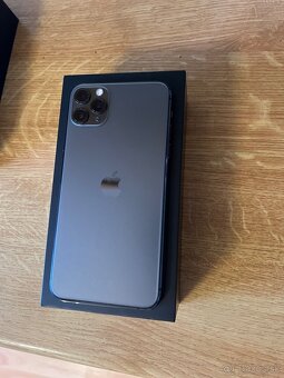 Apple iPhone 11 Pro Max Space Gray 256GB - 2