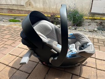 Cybex aton 5 s isofix zakladňou - 2