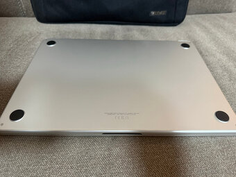 Apple MacBook Air 15" M3 512GB MRYQ3SL/A strieborný - 2