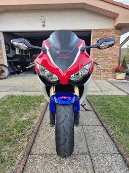 Honda CBR 1000 RR SC59 HRC - 2