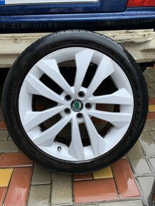 LETNÉ 5x100 225/45 ZR17 - 2