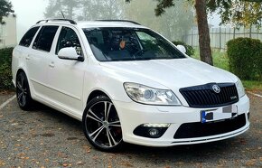 ŠKODA OCTAVIA RS FACELIFT COMBI 2.0 CR TDI - 2