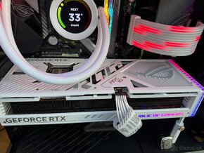 ASUS ROG RTX 4090 OC White Edition (V zaruke) [REZERVOVANÁ] - 2