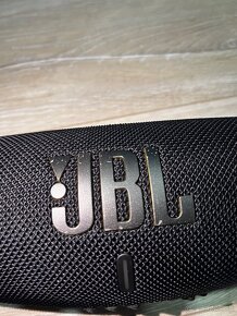 Bluetooth reproduktor JBL CHARGE 5 - Tomorrowland Edition - 2