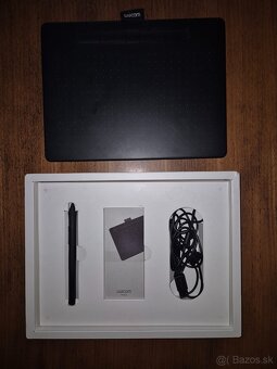 Predám Wacom Intuos M Bluetooth Black - 2