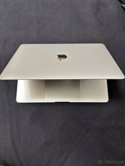 Apple macbook M1 16GB RAM/ 256GB ssd ešte v ZÁRUKE - 2