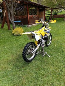 Suzuki RM 250 - 2