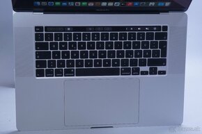 ZÁRUKA/MacbookPro 16" TB CTO/I9 2.4GHZ/32GB RAM/1TB SSD - 2