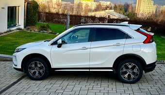 MITSUBISHI ECLIPSE CROSS - 2