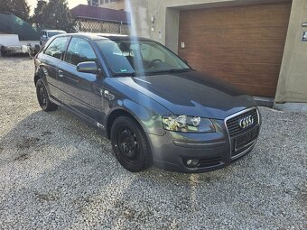 AUDI A3 1.6 FSI - 2