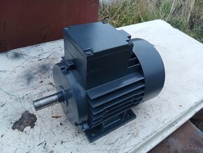 Elektromotor 0,55kW , 1380ot. - 2