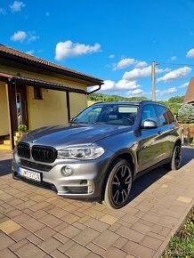 BMW X5 xDrive - 2