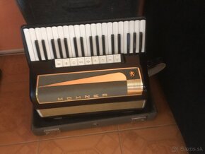 Akordeón Hohner Lucia IV96 basov - 2