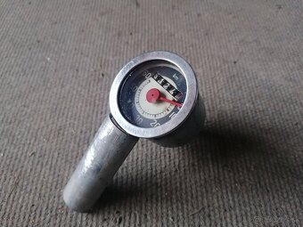 Tachometer na Stadion S22, Jawa 555 - 2