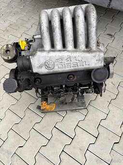 motor vw t4 2.4D - 2