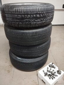 Letné pneu Bridgestone 175/70 R14... 57,1 stredová diera - 2