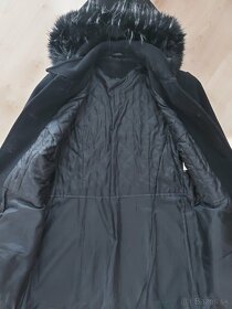 Teplučký čierny kabát Odema - 2