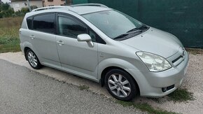 Corolla verso Náhradné diely 1.8 Benzín - 2